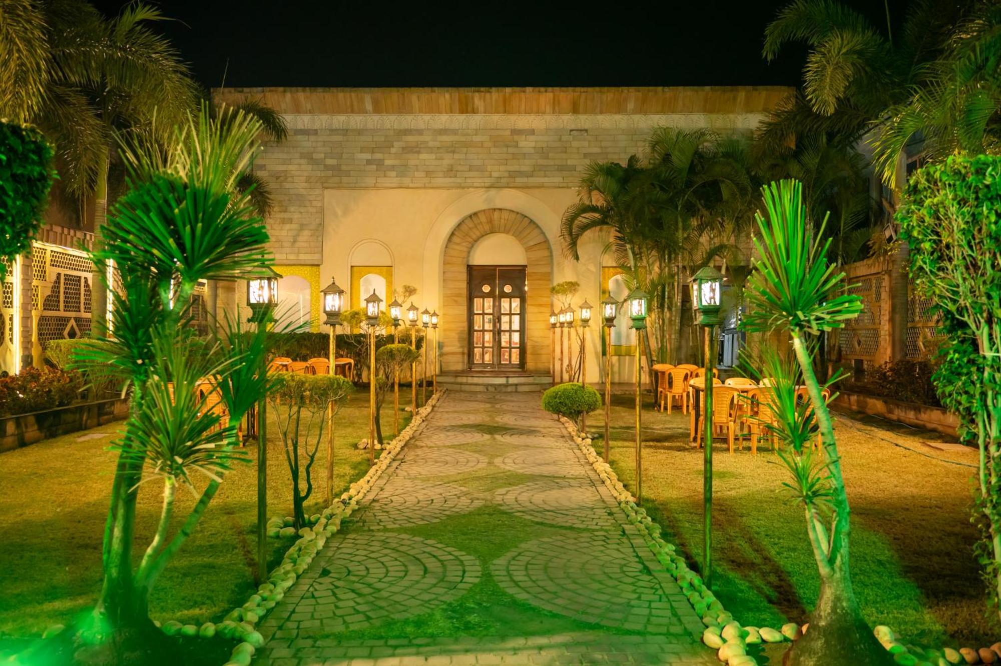 Hotel Manaal Akolia Exteriér fotografie